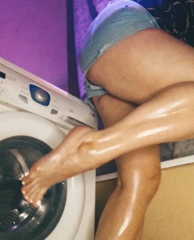 Chantal, 29
