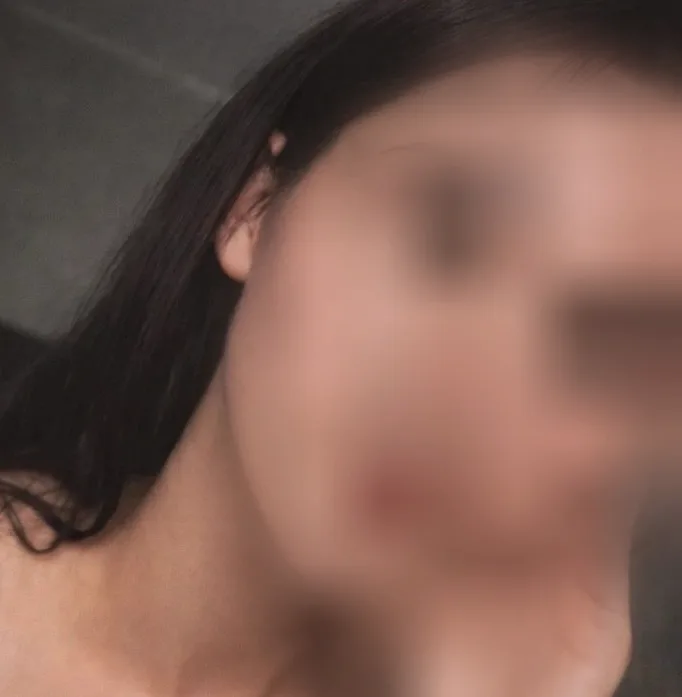 Dilara, 28
