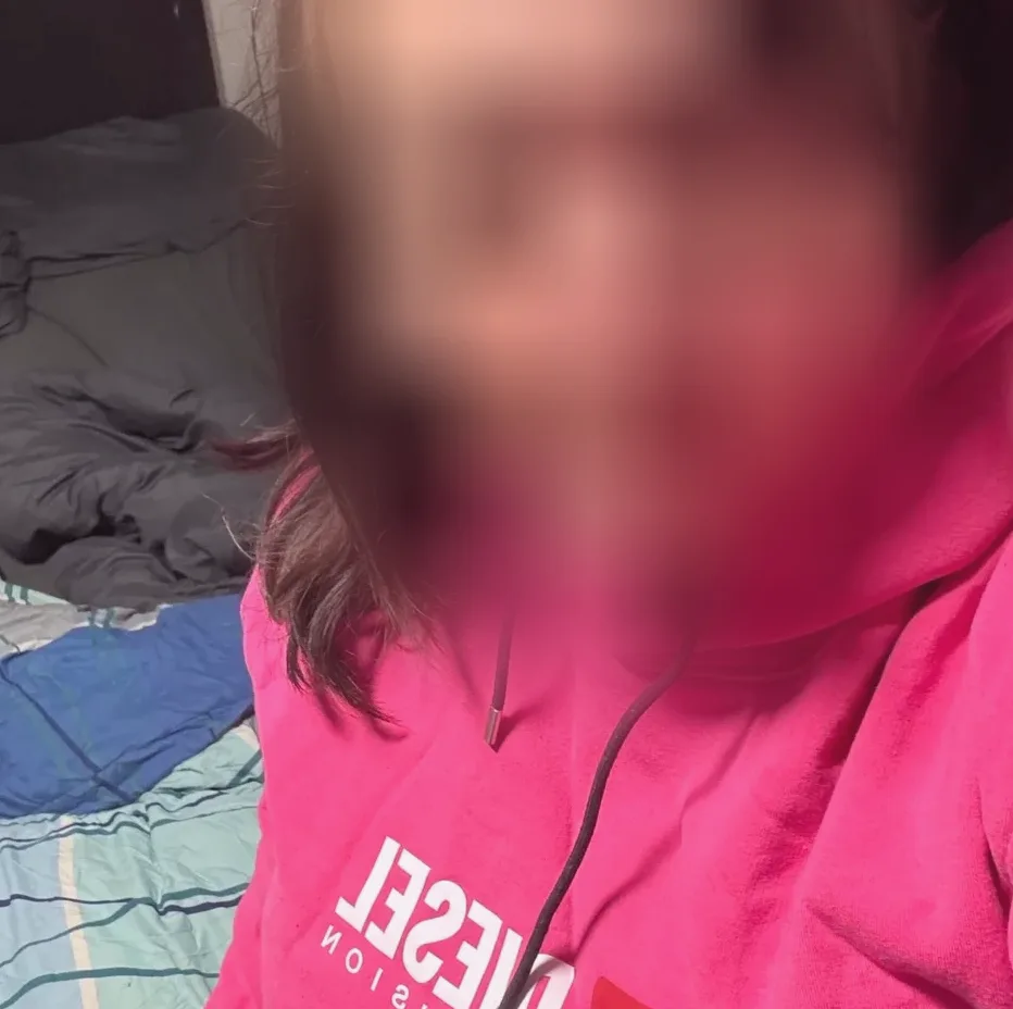 Hanna, 30