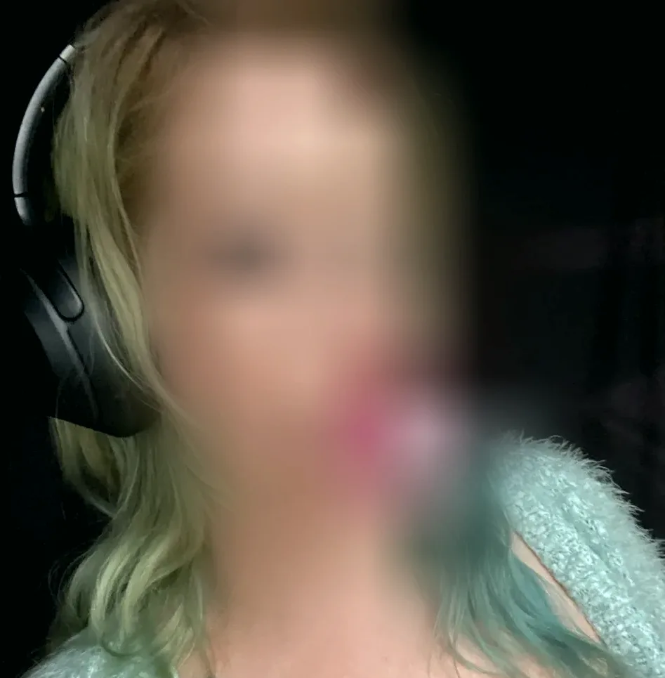 Merel, 35