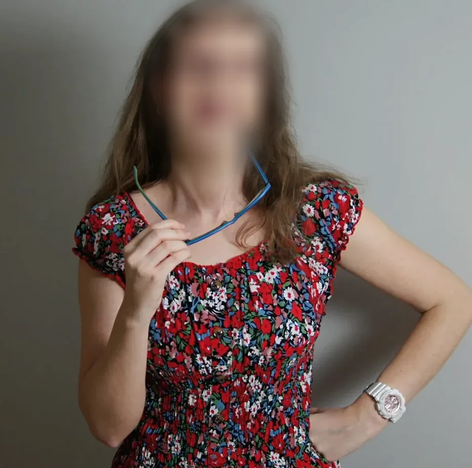 Naomi, 35
